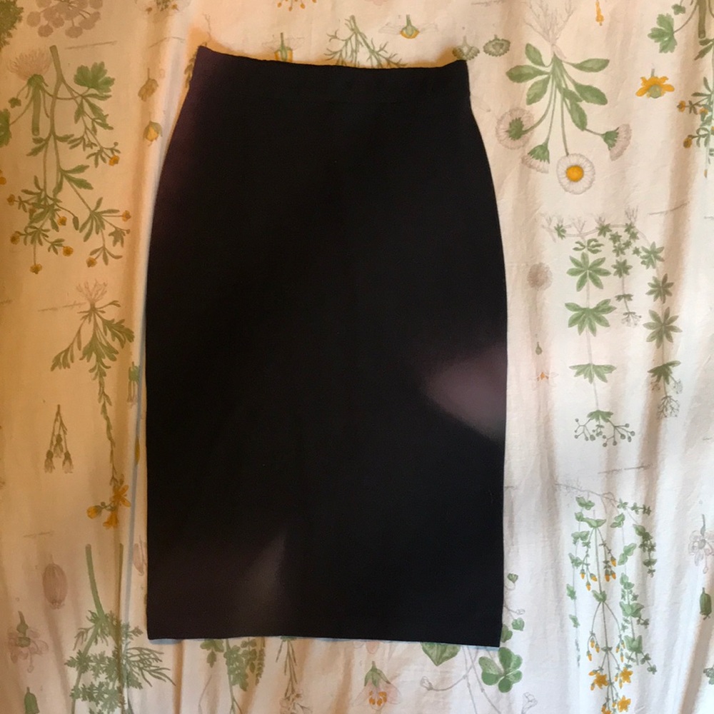 Black pencil skirt
